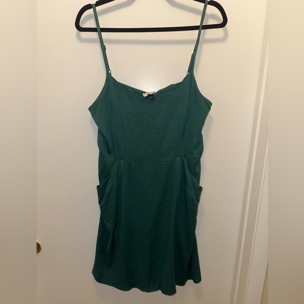 41 Hawthorn scalloped Green Mini Dress